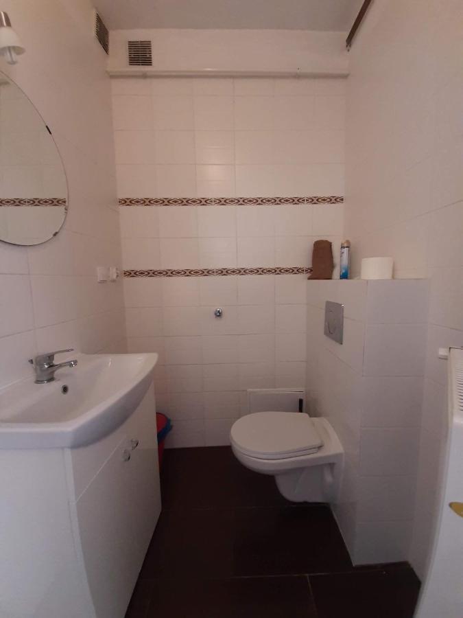 Ardo Vendeghaz Apartment Sarospatak Ngoại thất bức ảnh
